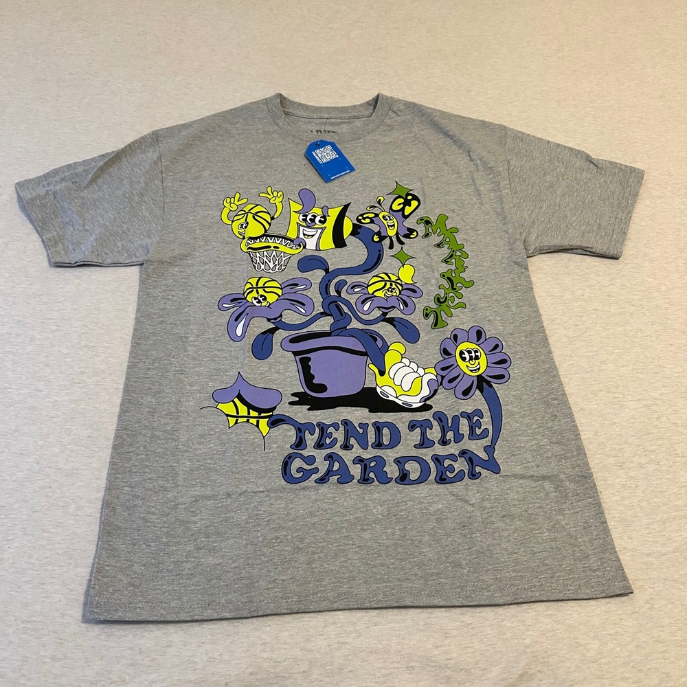 Market Tend The Garden Graphic‎ T-Shirt Mens Medium Heather Grey Streetwear Tee
